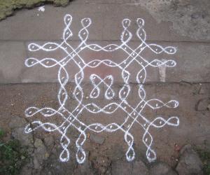Rangoli: pulli kolam