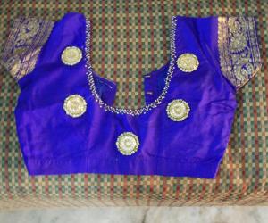 Work on blouse