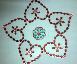 Kundan kolam/rangoli