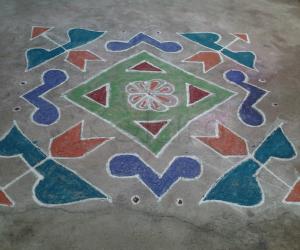Bow and Arrow Kolam 