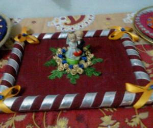 Aarthi Plate
