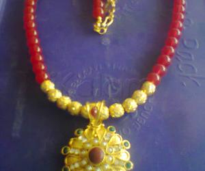 Jewelry - necklaces