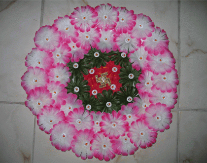 Rangoli: Artificial flowers - thattu