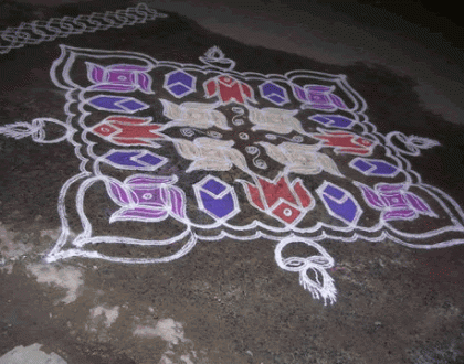 Rangoli: Fishes and flowers
