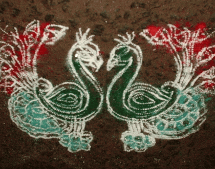 Rangoli: Pair of Peacocks