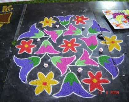 Rangoli: Floral rangoli