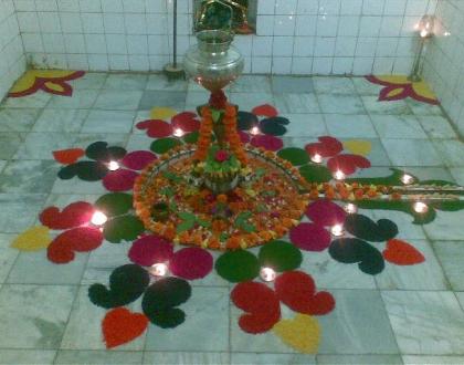 Shiv Shringar with colored rice_2
