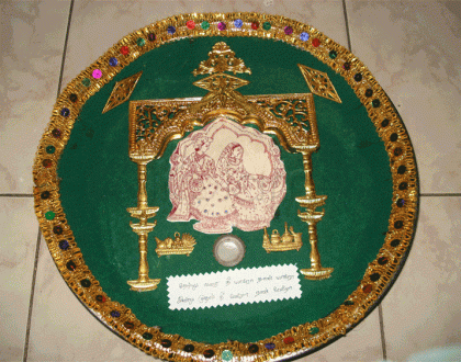 Rangoli: Arthi plate
