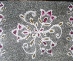 Rangoli: Dotted Kolam