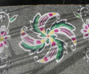 Rangoli: Dotted Kolam