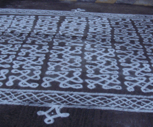 Rangoli: A carpet of Kolam - 2