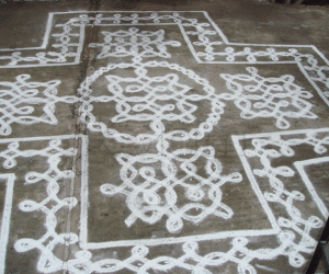 Rangoli: Traditional_Geometric