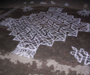 Rangoli: A Kolam "carpet"
