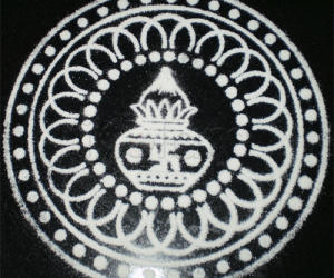 Rangoli: Stencil Rangoli