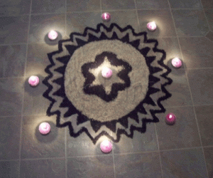 Rangoli: Rangoli with lamps