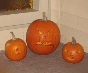 Rangoli: Trio of Jack-o-lanterns