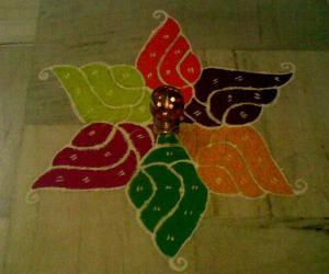 Rangoli: Conch Kolam (Margazhi)