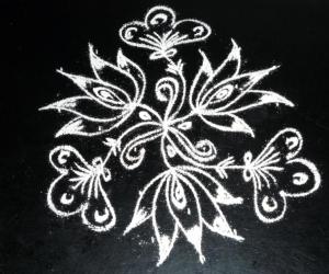 Rangoli: Simple kolam
