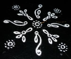 Rangoli: Kutty kolam