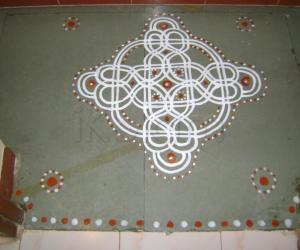 Rangoli: Line Kolam