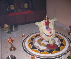 Rangoli: Adi nvelli villakku pooja