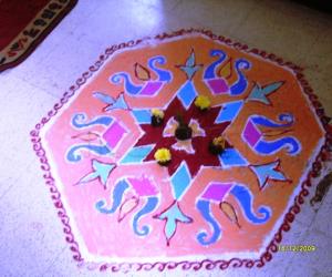 Rangoli: Markazhi kolam