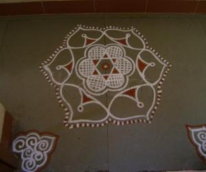 Rangoli: Simple Kolam