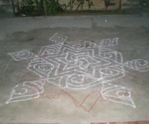Rangoli: sangu kolam