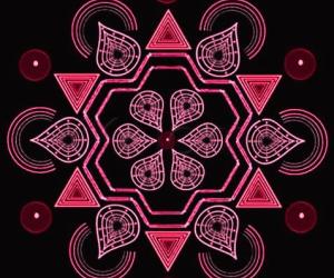 Rangoli: Hexagonal paDikOlam - 9