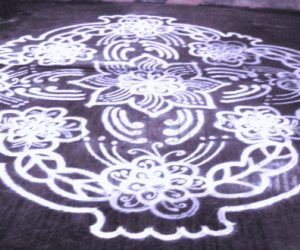 Free hand Rangoli