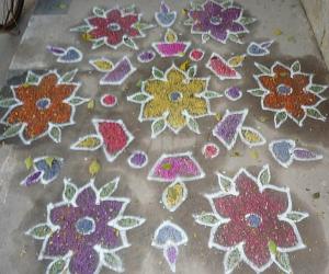 Rangoli: Vilakku kolam
