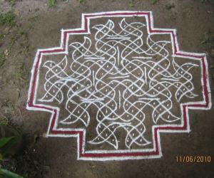 Rangoli: My first chikku kolam