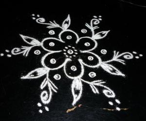 Rangoli: Small Flower