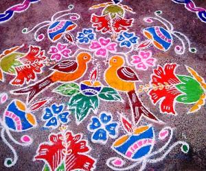 Rangoli: Bird kolam 