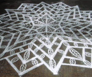Rangoli: Nested Stars