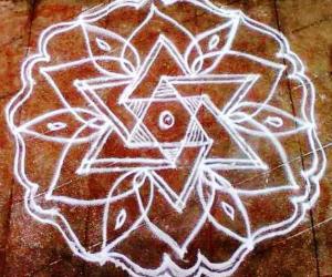 Rangoli: RANGOLI WITH DOTS