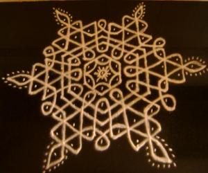 Rangoli: Podikolam