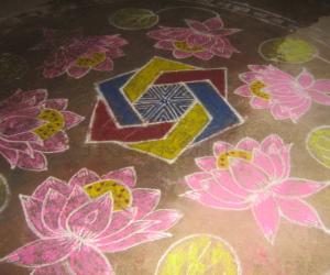 COLOURFUL RANGOLI