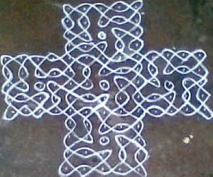Rangoli: Sikku Kolam -16