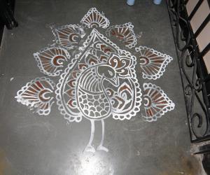 Rangoli: peacock kolam