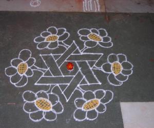 Flower kolam