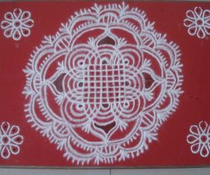 Rangoli: Mini padi kolam