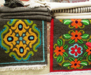 Rangoli: Handwoven Mats