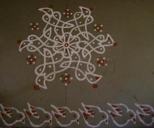 Rangoli: Maakolam