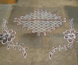 Rangoli: Chikku Kolam