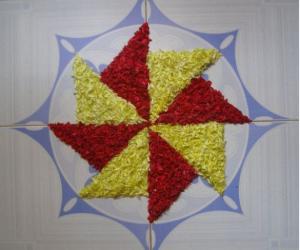 Rangoli: pookalam