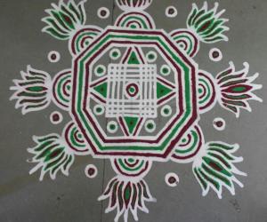 Rangoli: colourful maakolam