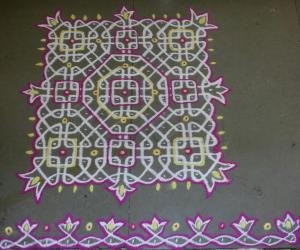 Rangoli: Margazhi Day 13 Podikolam