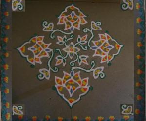 Floral Maakolam