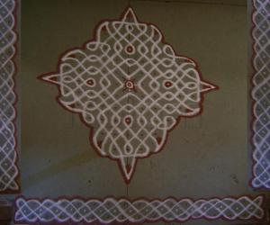 Rangoli: Friday Podikolam